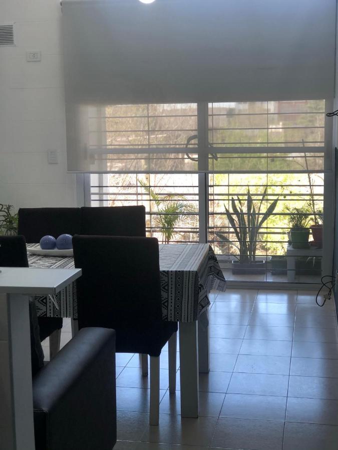 Apartament El Depto Tipo Duplex Pleno Centro Incluye Cochera Consultar Servicio De Parking Monte Grande Zewnętrze zdjęcie
